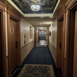 Fulton Steamboat Inn - Inside