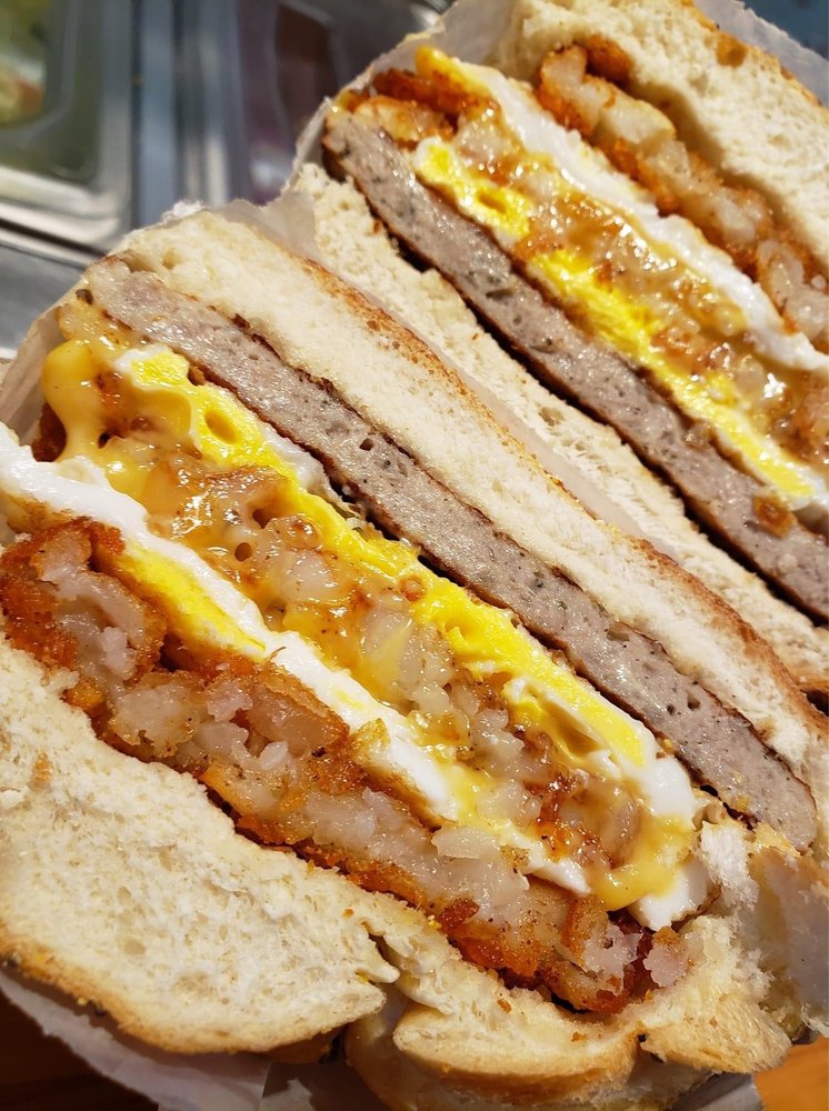 DELI BUTTON Updated October 2024 10 Photos & 10 Reviews 12 Laurel