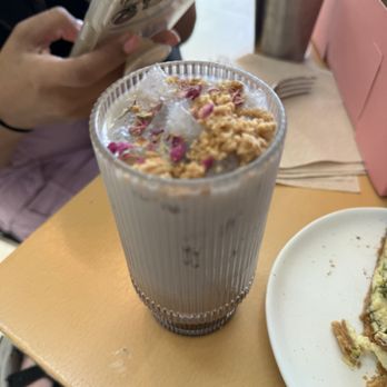 Cafe Clementine - blueberry cobbler chai latte - Bakeries Near Me - St. Petersburg, Florida