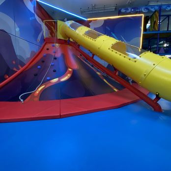 Jumpity Bumpity Fairfield - They replaced the ninja course with this climbing and slide - Playgrounds Near Me - Fairfield, California Jumpity Bumpity Fairfield - They replaced the ninja course with this climbing and slide - Playgrounds Near Me - Fairfield, California