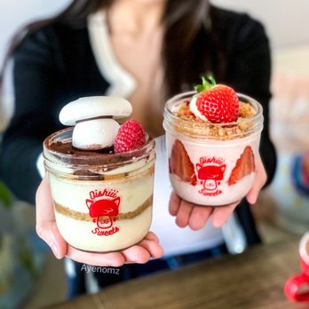 Oishiii Sweets - Desserts Near Me - Toronto, Ontario