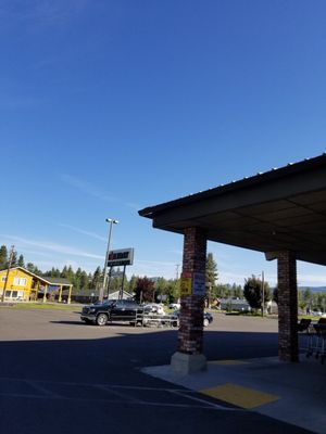 Holiday Market by null