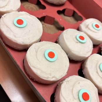 Sprinkles Riverton - Cupcake - Bakeries Near Me - Riverton, Utah Sprinkles Riverton - Cupcake - Bakeries Near Me - Riverton, Utah