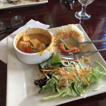 Amarin Thai Cuisine - Thai Near Me - Mountain View, California