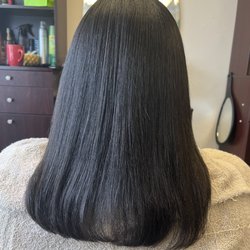 Elegante Beauty Center Unisex - Blow out