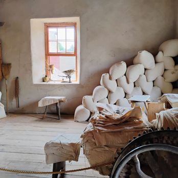 Upper Canada Village - Flour mill - Landmarks & Historical Buildings Near Me - South Dundas, Ontario