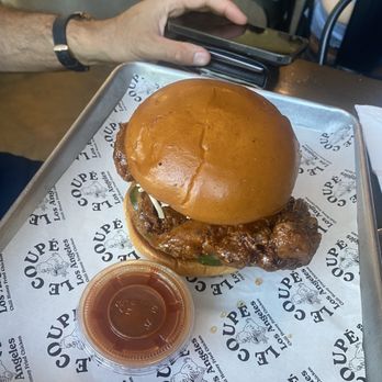 Le Coupe - Fried chicken sandwich - Southern Near Me - Los Angeles, California Le Coupe - Fried chicken sandwich - Southern Near Me - Los Angeles, California