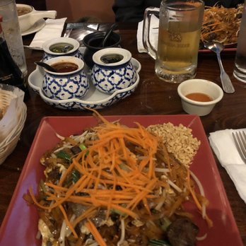 Cha Thai Restaurant - Beef Pad Thai, number 4 spicy - Thai Near Me - Orange, California Cha Thai Restaurant - Beef Pad Thai, number 4 spicy - Thai Near Me - Orange, California