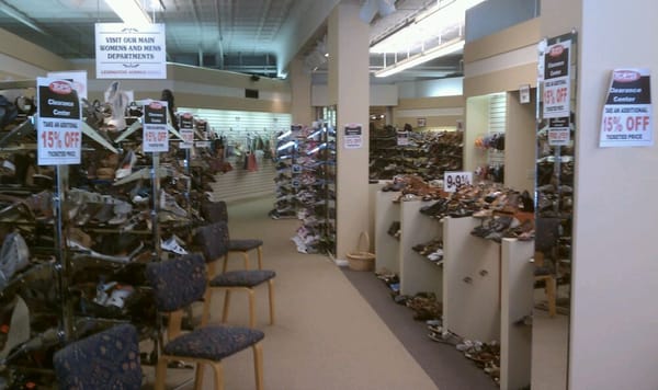 TOPS FOR SHOES - Updated May 2026 - 22 Photos &amp; 79 Reviews - 27 N ...