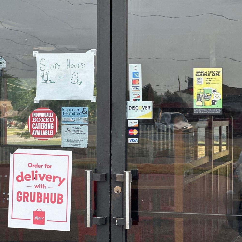 Lee's Famous Recipe Chicken - Hand written sign that states their hours they don't uphold! - Chicken Wings Near Me - Newark, Ohio Lee's Famous Recipe Chicken - Hand written sign that states their hours they don't uphold! - Chicken Wings Near Me - Newark, Ohio