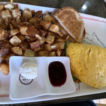 Breakfast Republic - Chicken Fennel Sausage omelette with potatoes and toast - Breakfast & Brunch Near Me - San Diego, California Breakfast Republic - Chicken Fennel Sausage omelette with potatoes and toast - Breakfast & Brunch Near Me - San Diego, California