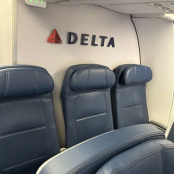 Delta Air Lines - Airlines Near Me - Las Vegas, Nevada