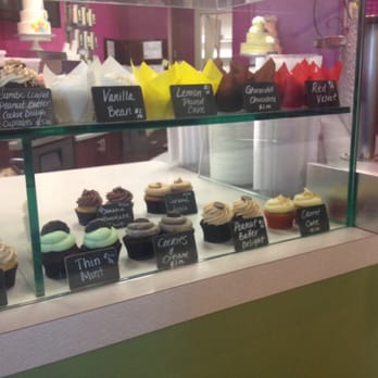 Classy Girl Cupcakes - Bakeries Near Me - Milwaukee, Wisconsin Classy Girl Cupcakes - Bakeries Near Me - Milwaukee, Wisconsin