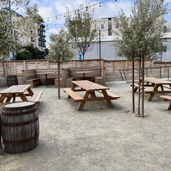 Doggos Gus - Sitting area - Hot Dogs Near Me - San Diego, California Doggos Gus - Sitting area - Hot Dogs Near Me - San Diego, California