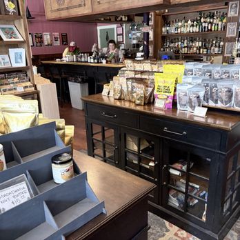 Puna Chocolate Company - Chocolatiers & Shops Near Me - Hilo, Hawaii Puna Chocolate Company - Chocolatiers & Shops Near Me - Hilo, Hawaii