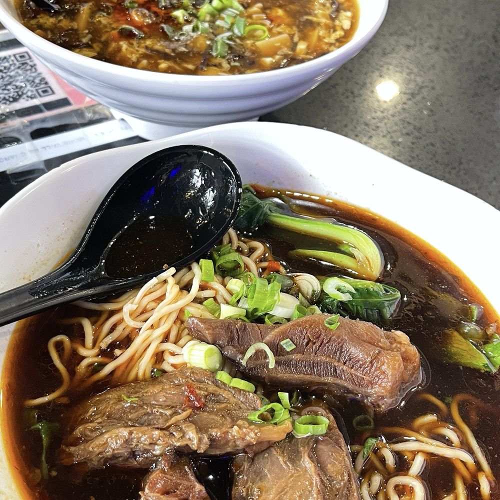 Thumbling - Top Back - sweet and sour soup Front bottom - beef noodle soup - Shanghainese Near Me - West Covina, California Thumbling - Top Back - sweet and sour soup Front bottom - beef noodle soup - Shanghainese Near Me - West Covina, California