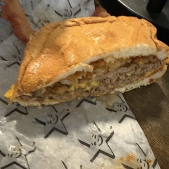 Carl's Jr - Fast Food Near Me - San Bernardino, California