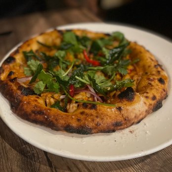 The Onion Tree - Chicken Tikka Pizza - New American Near Me - Sea Cliff, New York The Onion Tree - Chicken Tikka Pizza - New American Near Me - Sea Cliff, New York