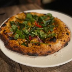The Onion Tree - Chicken Tikka Pizza