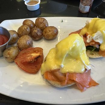 The Apron - West Coast Benedict ($27): pricey but the smoked salmon is so good on it! - Breakfast & Brunch Near Me - Richmond, British Columbia The Apron - West Coast Benedict ($27): pricey but the smoked salmon is so good on it! - Breakfast & Brunch Near Me - Richmond, British Columbia