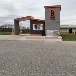 Biggby Coffee - Building