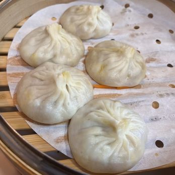 Dumpling Hours - Chicken Xiao Long Bao - Dim Sum Near Me - Oakland, California