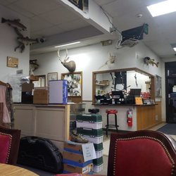 The Outdoorsman - Cashier area