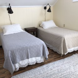 Wendover Bed & Breakfast and Retreat Center - Barn 2nd floor twin beds