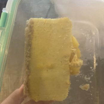 Moku Roots - Pineapple mango cheesecake - Vegan Near Me - Kula, Hawaii