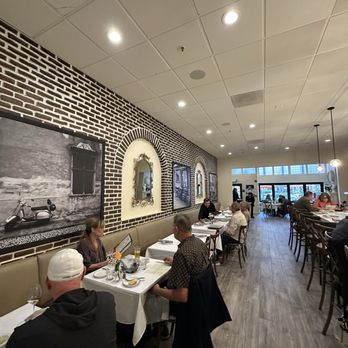 Cafe Dolce Vita - Italian Near Me - Gilroy, California