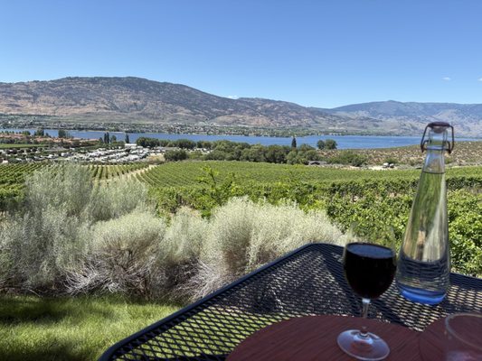 Nk'Mip Cellars by null