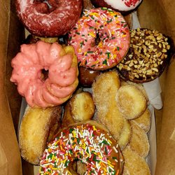 Big Jim's Donuts - @TooGoodToGo.USA Surprise Bag 15pc $5.99 (08/30/23). @BigJimsDonuts #Glendale #Donuts #FoodPorn