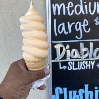 Meadowlark Dairy - Orange and Vanilla soft serve - Ice Cream & Frozen Yogurt Near Me - Pleasanton, California Meadowlark Dairy - Orange and Vanilla soft serve - Ice Cream & Frozen Yogurt Near Me - Pleasanton, California