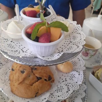Tea Rose Garden - Children's platter with fresh fruit.  Driest scone I have ever eaten....had to drink tea just to make it not feel like sawdust in my mouth. - Tea Rooms Near Me - Pasadena, California
