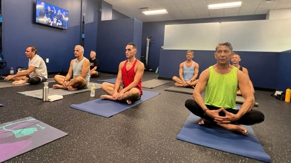 PEAK FITNESS WILTON MANORS - Updated August 2024 - 18 Photos - 1471 NE