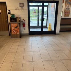 Popeyes - Very clean work environment