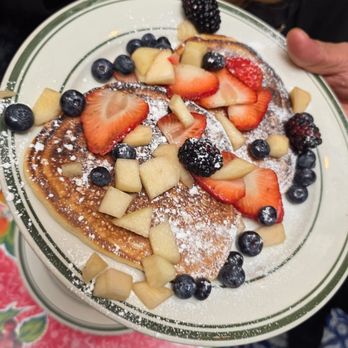 Lil Frankie's - French toast with real maple syrup, fresh fruit. - Pizza Near Me - New York, New York Lil Frankie's - French toast with real maple syrup, fresh fruit. - Pizza Near Me - New York, New York