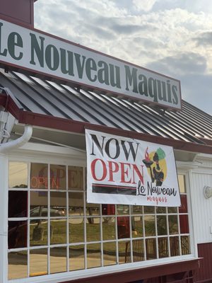 Le Nouveau Maquis by null
