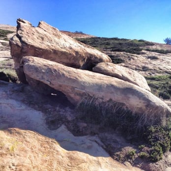 Hummingbird Trail - Hiking Near Me - Simi Valley, California