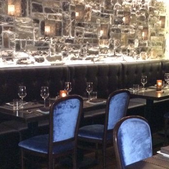 La Vecchia Ristorante - Beautiful downstairs decor - Italian Near Me - Toronto, Ontario La Vecchia Ristorante - Beautiful downstairs decor - Italian Near Me - Toronto, Ontario