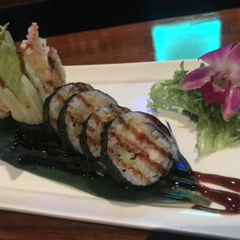 Fo Bistro - Sushi Bars Near Me - Montclair, Virginia