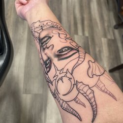 Strega Rose Tattoo Arts