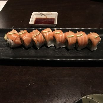Sushi Goemon - Citrus salmon roll - Japanese Near Me - San Francisco, California Sushi Goemon - Citrus salmon roll - Japanese Near Me - San Francisco, California