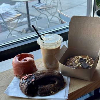 Perenn - Midtown - Bakeries Near Me - Reno, Nevada