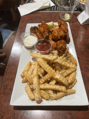 Salud: Sports Bar & Restaurante by null