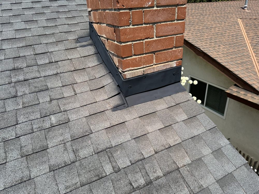 Slide of Rod's Roofing