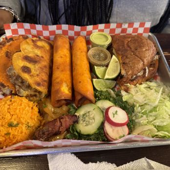 Dona Leti's - Birria Sampler Plate - Cocktail Bars Near Me - Houston, Texas