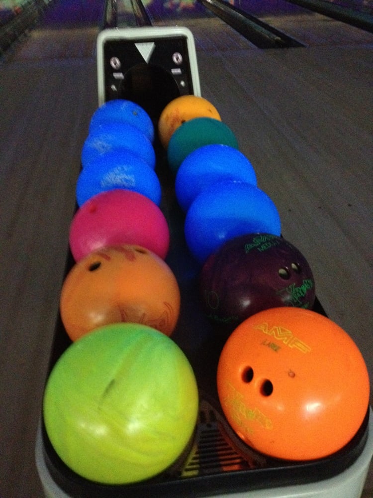 AMF BOWLING CENTRE Updated August 2024 David Witton Dr, Noarlunga