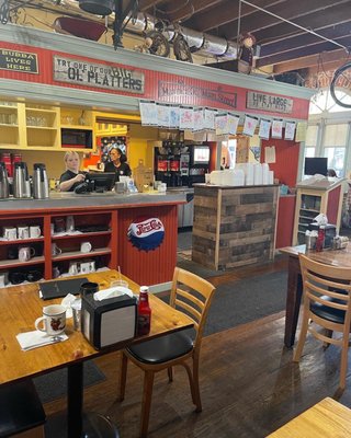 Maxine's Cafe & Bakery by null