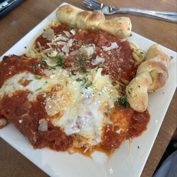 Goodfellas Woodfired Pizza - Chicken parmigiana - Pizza Near Me - The Colony, Texas